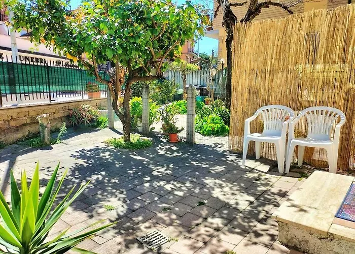 Lemon Casa Con Giardino