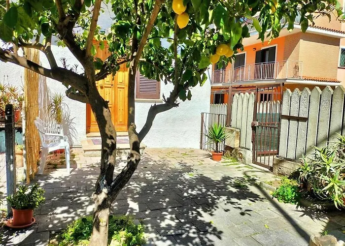 Lemon Casa Con Giardino
